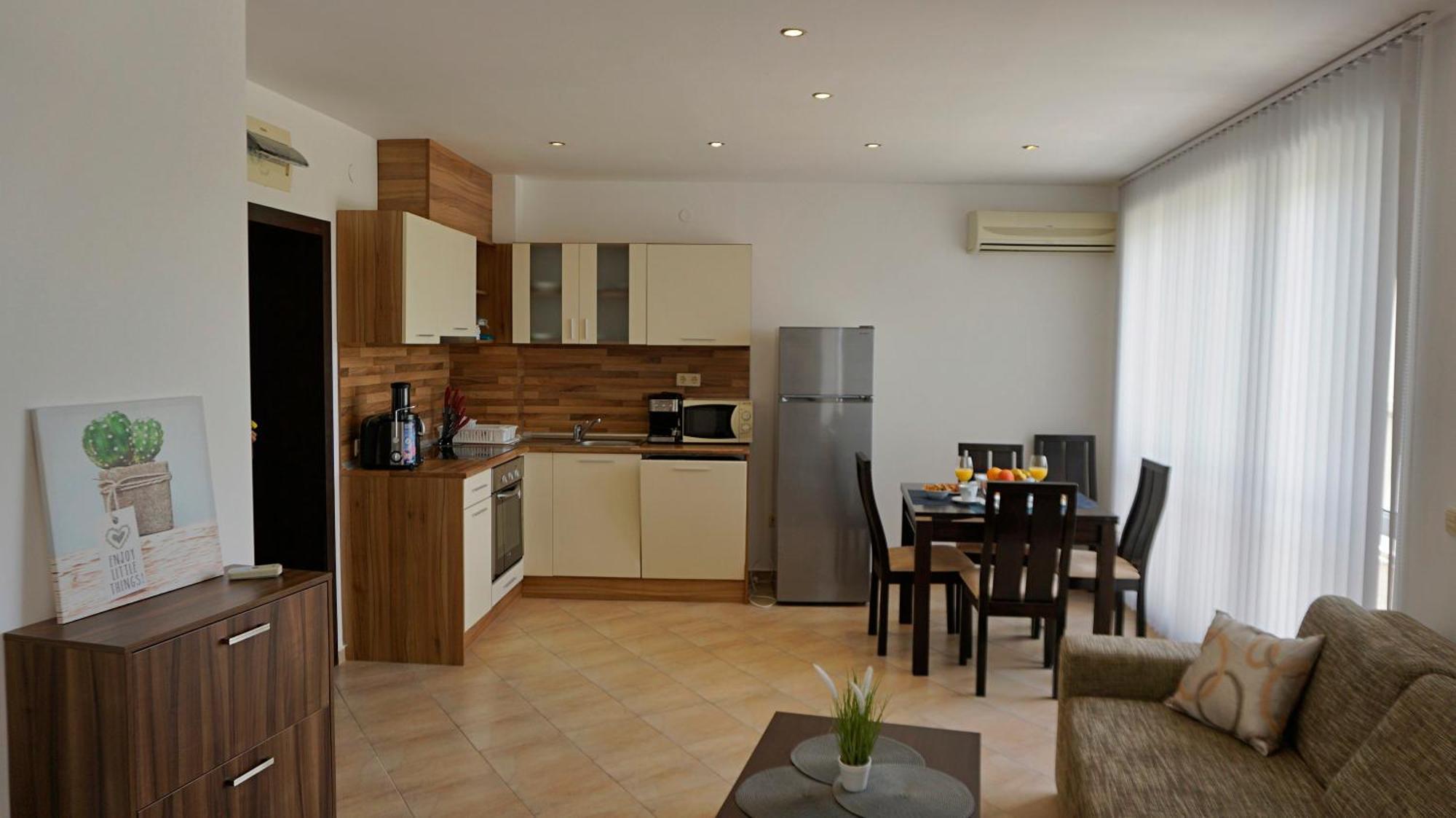 Апартаменти Сънбрийз - Sunbreeze Apartments Bjala Kültér fotó