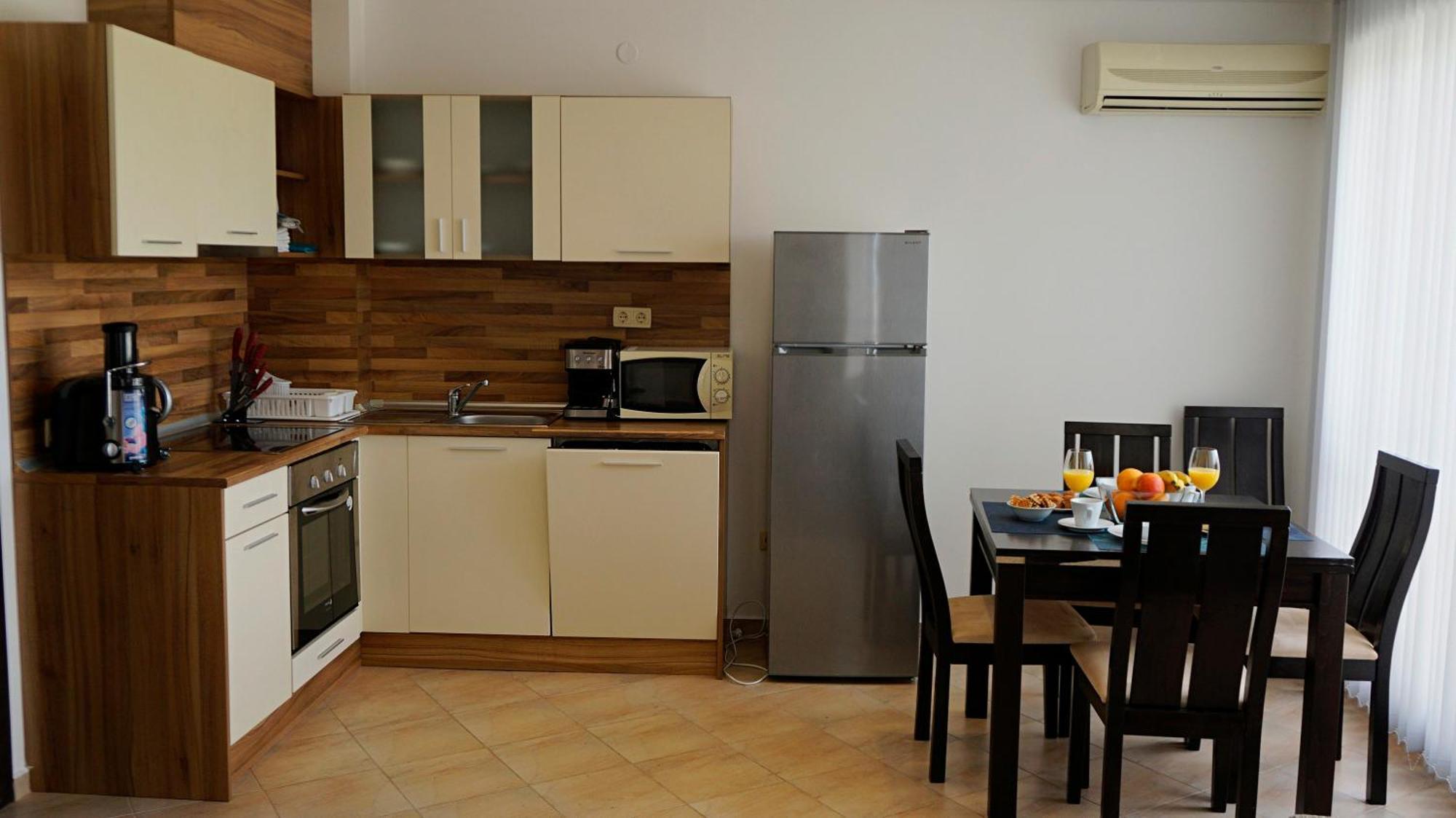 Апартаменти Сънбрийз - Sunbreeze Apartments Bjala Kültér fotó